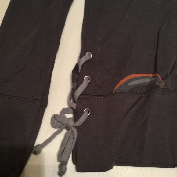 Harley Davidson Long Sleeved Tee - Picture 3 of 5